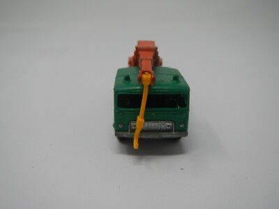 Vintage Matchbox 8 Wheel Crane No. 30 (1) | eBay