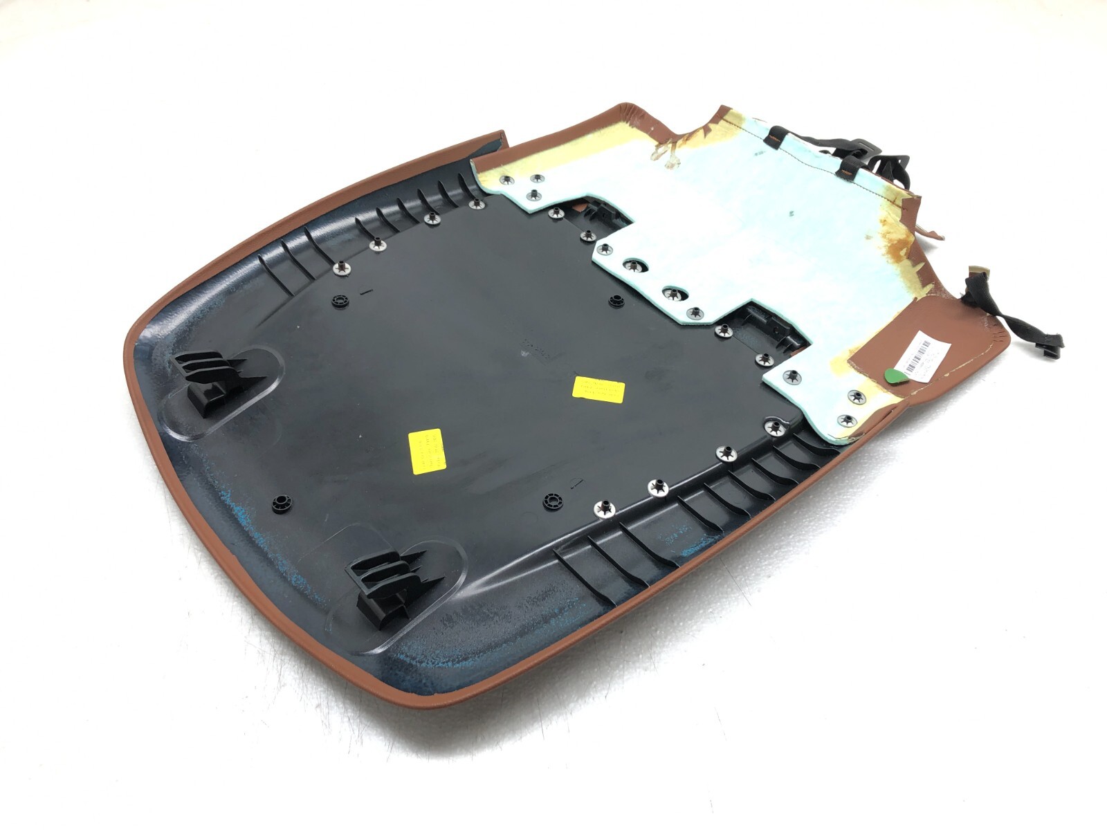 2014-2024 MASERATI GHIBLI S RIGHT PASS FRONT SEAT LEATHER BACK PANEL COVER OEM