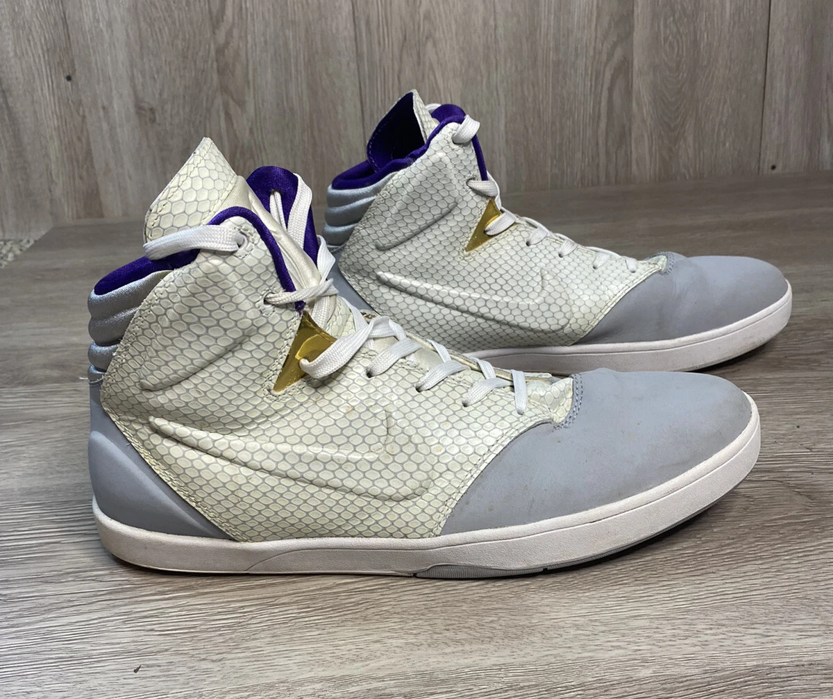 Estereotipo vanidad Rebobinar Nike Kobe 9 NSW Lifestyle Wolf Gray/White/Lakers Purple/ Gold 630774-001  Size 12 | eBay