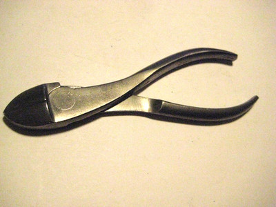 VINTAGE DROP FORGED GERMANY? 5  DIAGONAL WIRE CUTTING PLIERS GOOD USED COND.