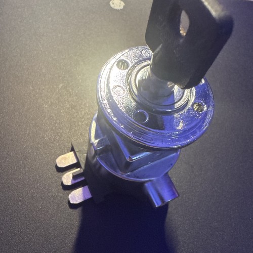 2011-2017 Harley Davidson Dyna Street Bob  Ignition Switch Fork Lock  71559-06c