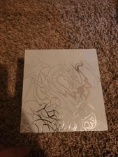 ManaMoon Amanda Lapalme Diviner Dragon Blue Eyes Deck Box