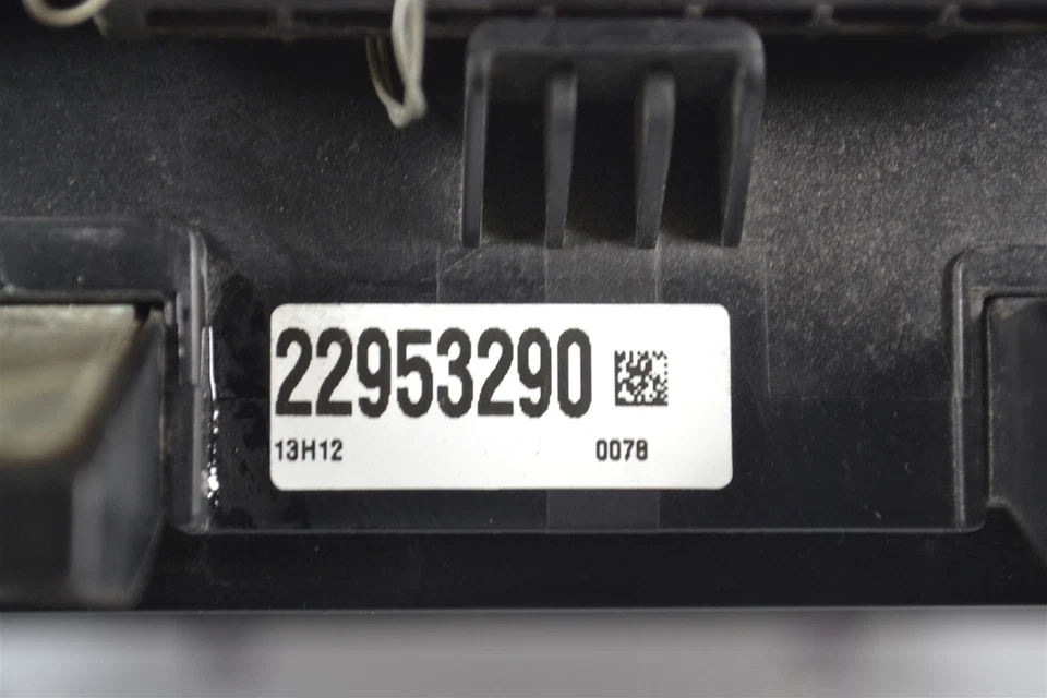 22953290 CADILLAC ATS, CTS 2014-19 CAJA DE FUSIBLES caja de fusibles relé bloque OEM 2C3 625 B6 Foto 3 de 4