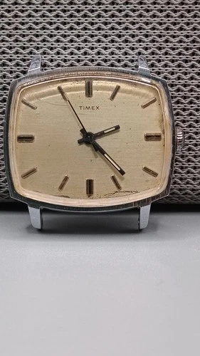 Vintage Timex 1970s Mechanical Champagne Dial TV Case Dress Watch -  Working