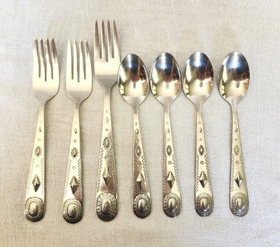 WALLACE TAOS 18/8 STAINLESS STEEL FLATWARE 7 PIECE LOT