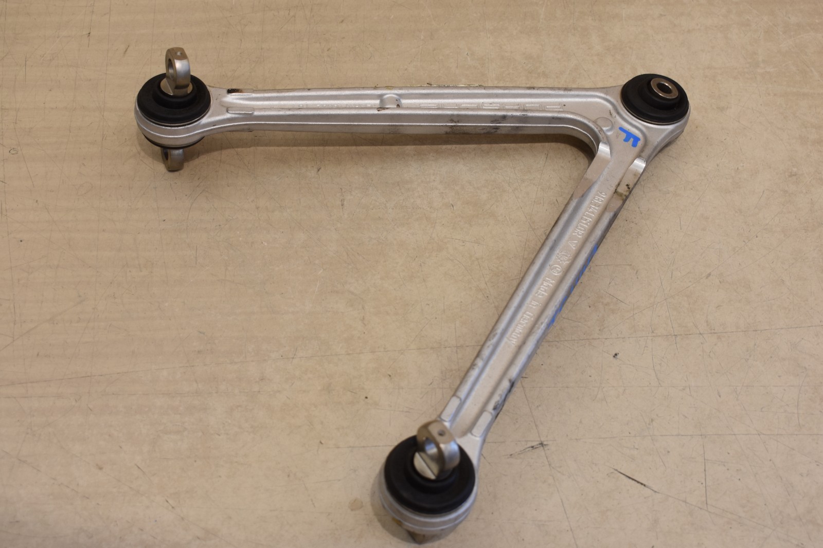 2015 PORSCHE 918 SPYDER FRONT SUSPENSION UPPER CONTROL ARM GENUINE  91834115100