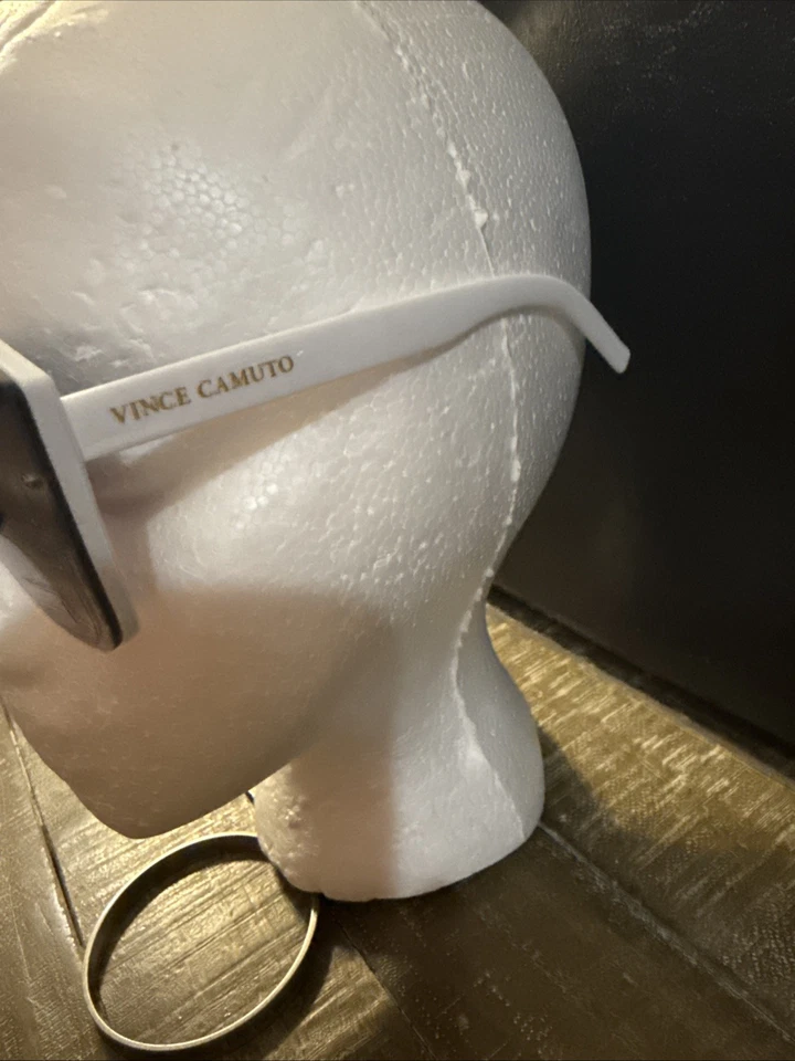 Vince Camuto女式太阳镜 — 第 3/4 张图片