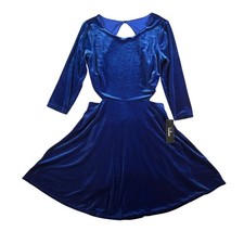 Lulus NWT Women's Charisma and Charm Royal Blue Velvet Backless Dress Size M