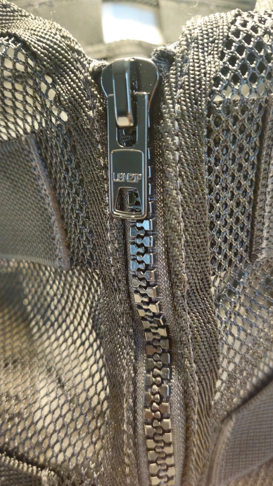 Diamondback 701 Tool Vest Black Mesh Modular Heavy Duty Made in USA Size M/L - Image 4 of 4