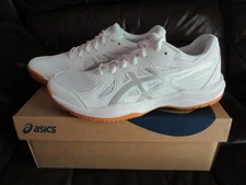 ASICS Women's Upcourt 6 Volleyball Shoes, Size 8.5, White/Pure Silver