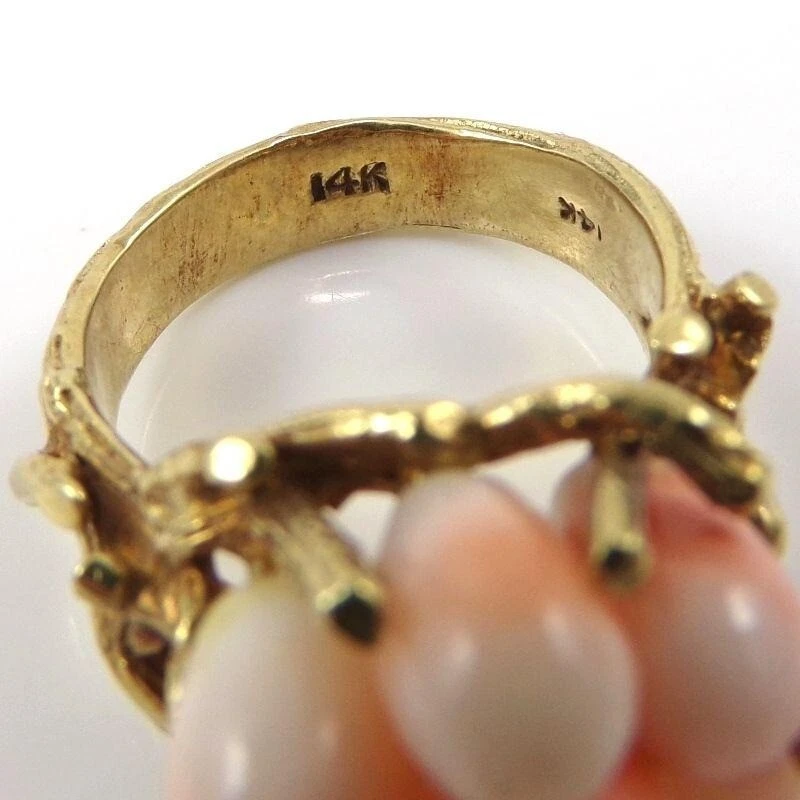 Anillo racimo de coral de piel de ángel brutalista de oro amarillo de 14K sólido pesado talla 6 Foto 4 de 4