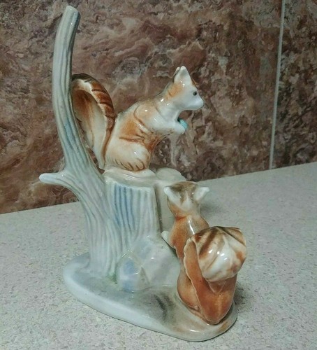 CLEARANCE - Vintage Porman Export of Spain Porcelain Squirrel Figurine 7" MINT - Picture 2 of 6