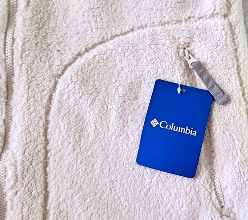 Womens COLUMBIA ivory plush fleece jacket SMALL NWT furry off white coat logo - Picture 3 of 4