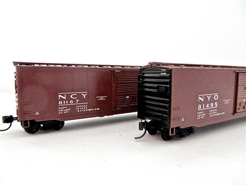 N MicroTrains Runner Pack 2 Incorrectly Painted New York Central 50' Box Cars - Picture 4 of 7