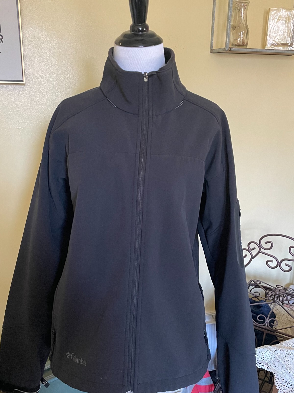 Columbia Titanium Tech Soft Shell Jacket Womens S… - image 1