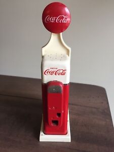 Coca Cola Vintage Classic Salt And Pepper Shakers Antique Find Ebay