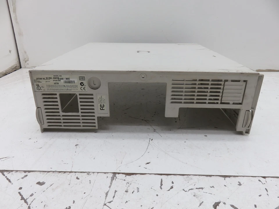 Gateway NLX 迷你台式机 E1200-366C 外壳/ 保护套 — 第 4/4 张图片