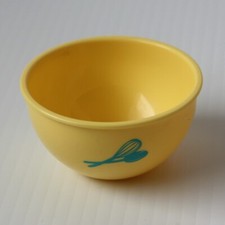 American Girl 2016 Gourmet Kitchen Set Big Yellow Mixing Bowl for 18" Dolls