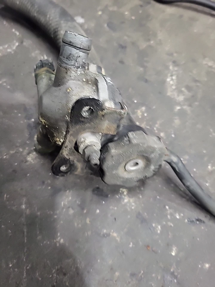 Kawasaki Vulcan 1500 Mean Streak 2002 termostato carcasa mangueras radiador Foto 2 de 4