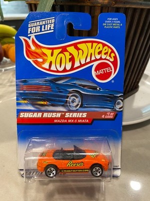 1997 Hot Wheels Zuckerrausch-Serie Mazda MX-5 Miata Reese's Auto