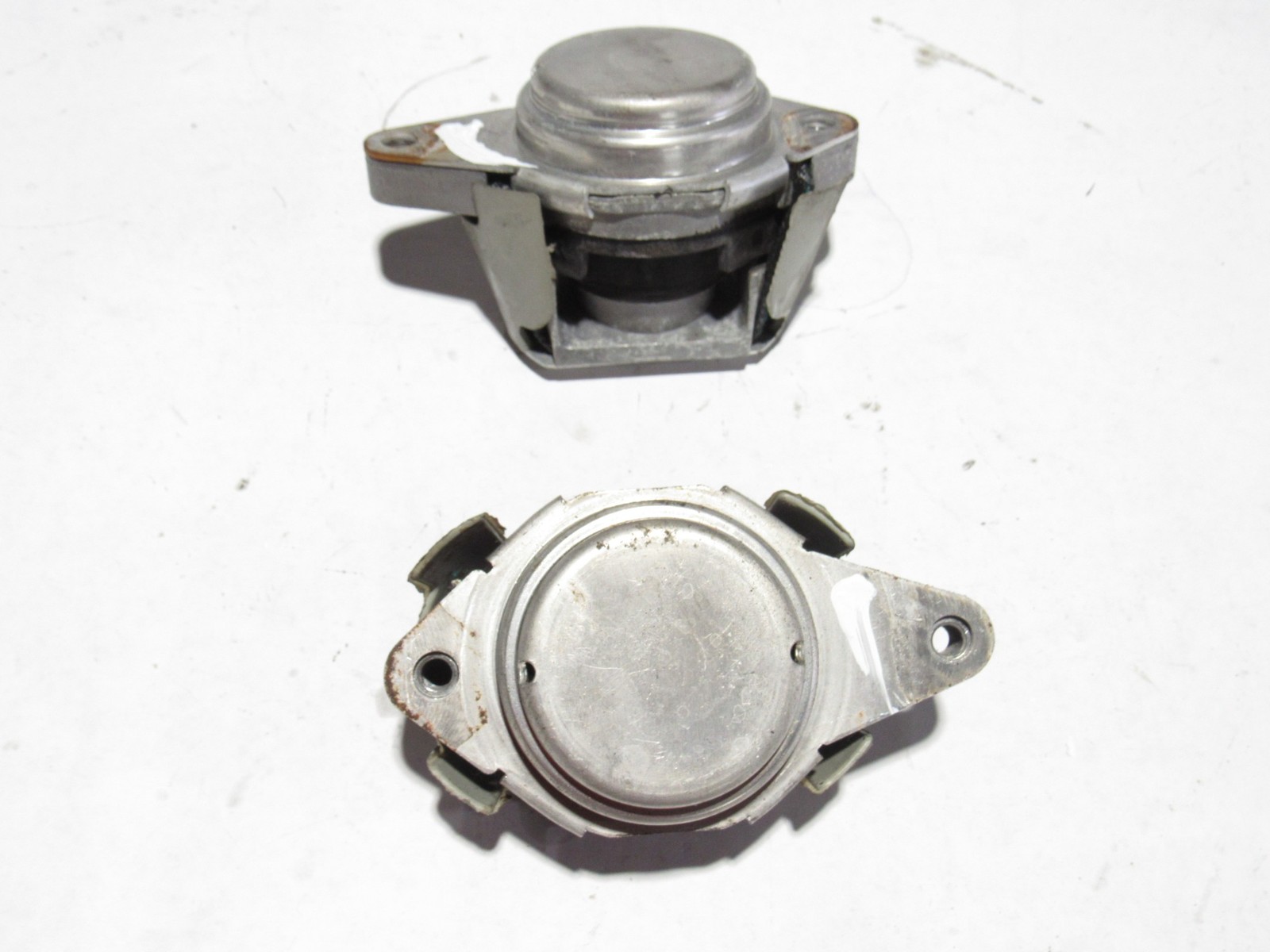 Bentley Continental GT 2012 6.0L Transmission Bracket Mount Set 2 PCS 11-18 ;#3