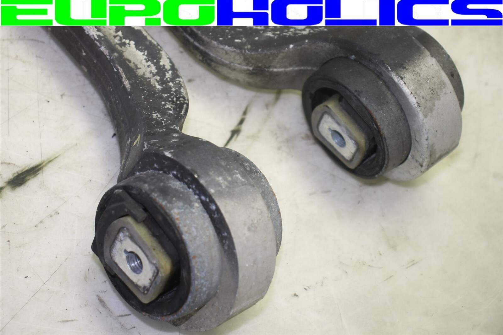 Pair Bentley Continental Flying Spur 06-12 Front Lower Control Arm Left Right 