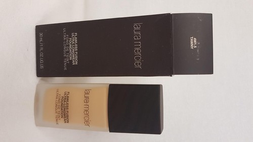 NUEVA BASE LAURA MERCIER Flawless Fusion Ultra Longwear, 30 ml - ELIGE TONO - Imagen 4 de 24