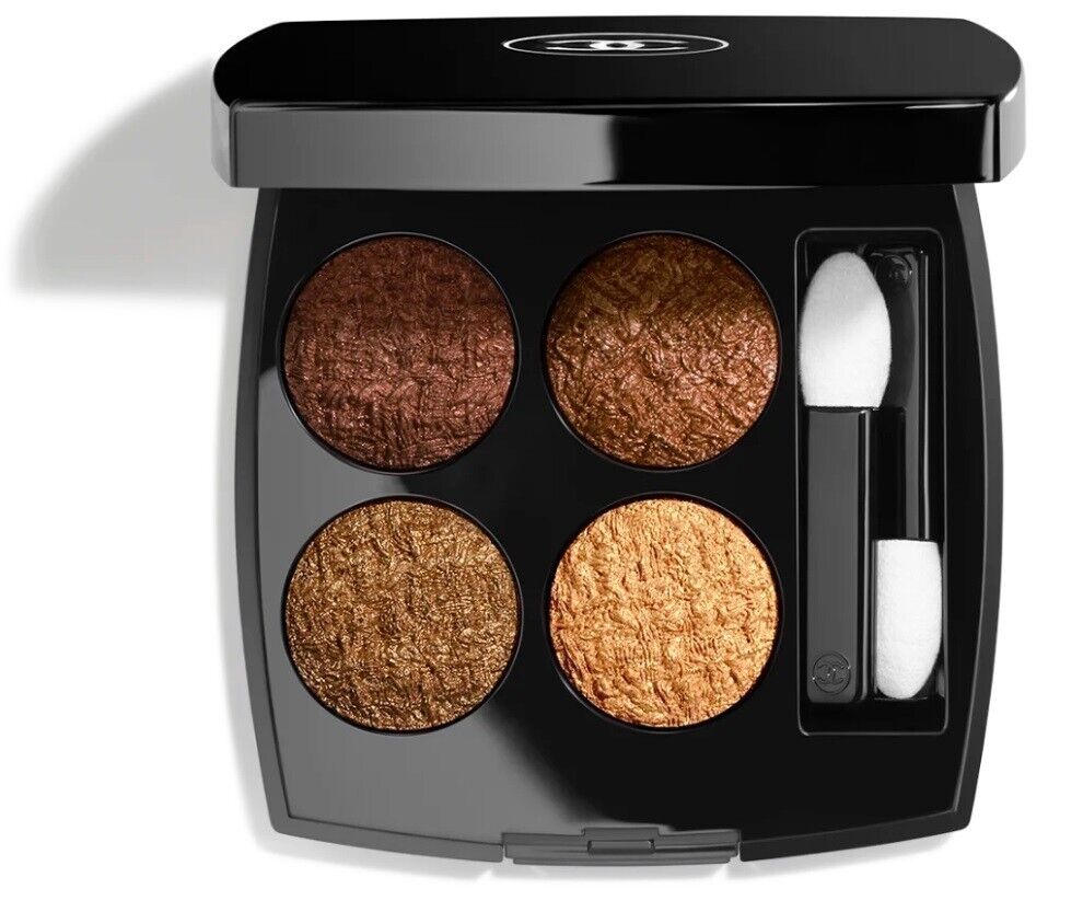 2 g. 0.07 oz Chanel Les 4 Ombres Tweed (01-Tweed Cuivré 2 g. 0.07 oz Chanel Les 4 Ombres Tweed (01-Tweed Cuivré