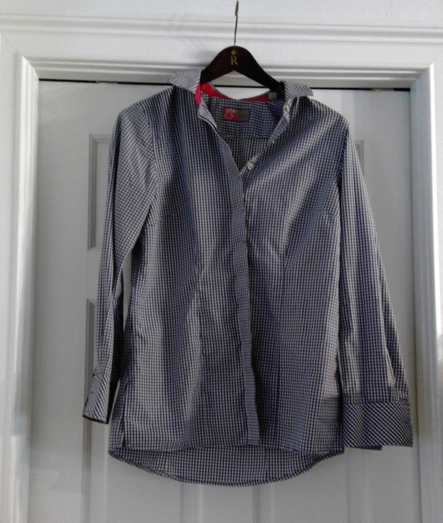 Chik Fil A LS Uniform Shirt Women's M Blue White Check Team Style Oobe Button Up