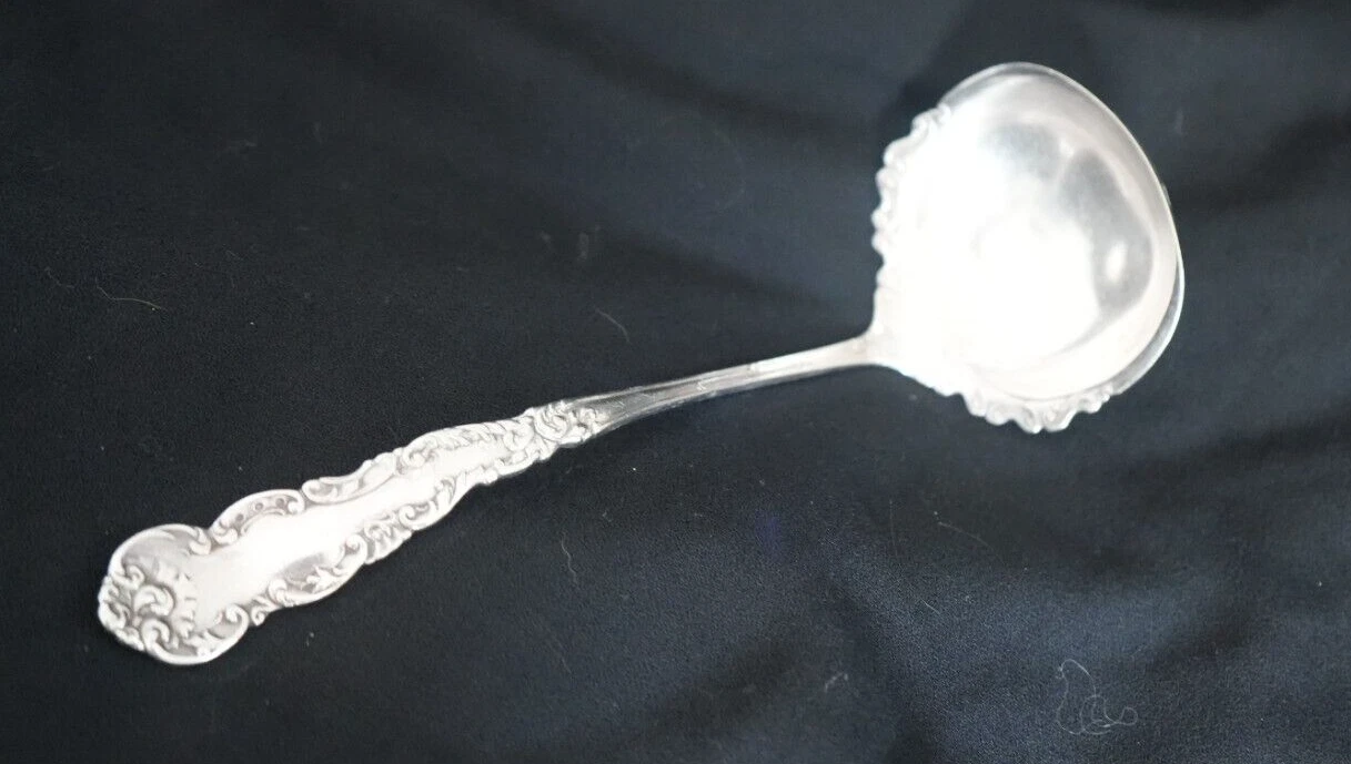 Antique WA Rogers Silver Plated Serving Ladle with Ornate Decoration