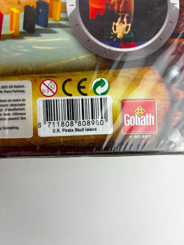 DOMINO EXPRESS Pirate Skull Island w 200 Dominos GOLIATH 2014 Sealed - Image 3 of 3