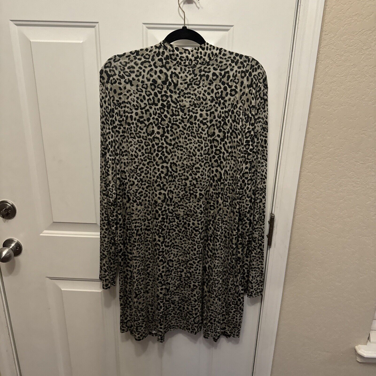 Leopard print duster - image 3