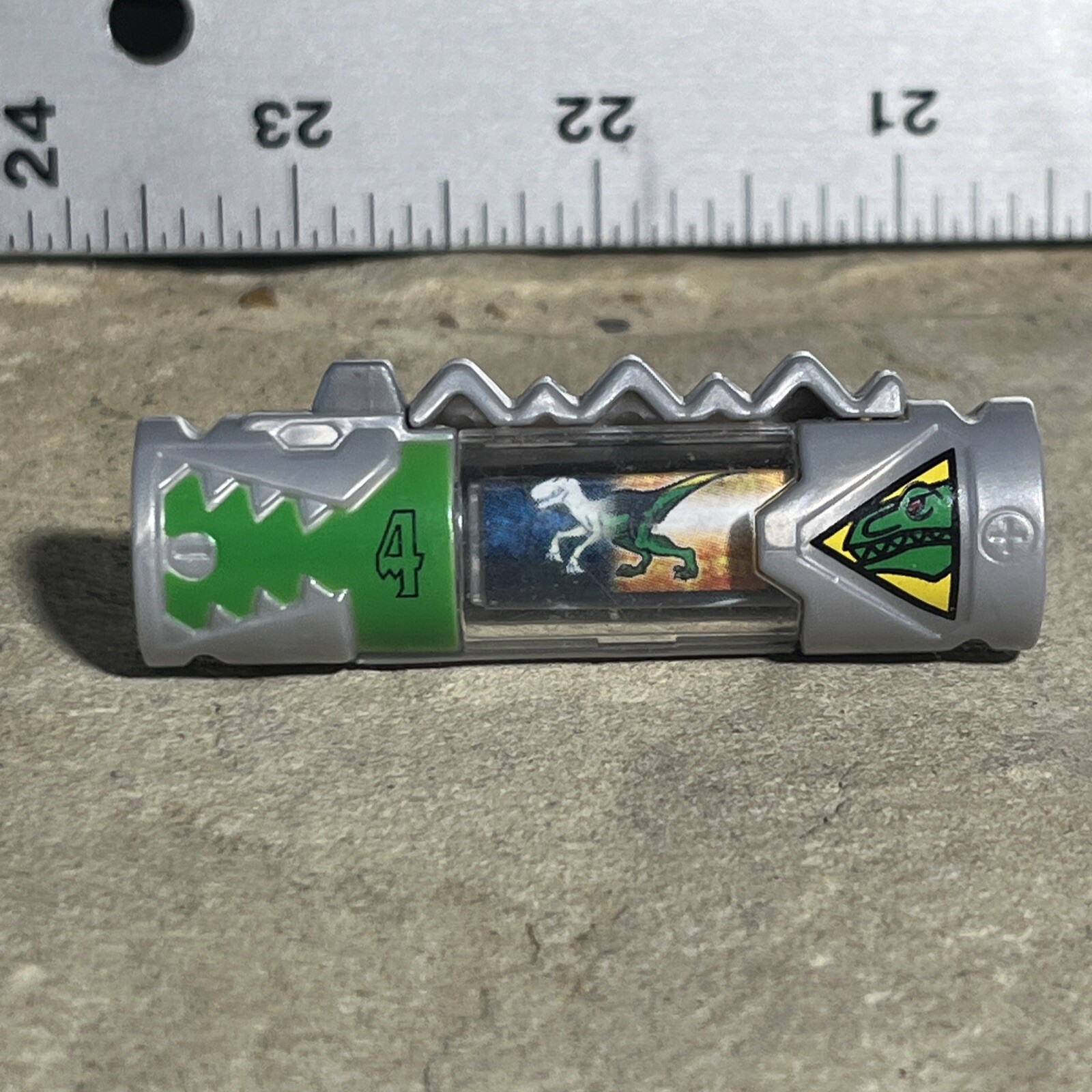 Power Rangers Bondai Dino Charge #4 Green Velociraptor Charger Cosplay Toy