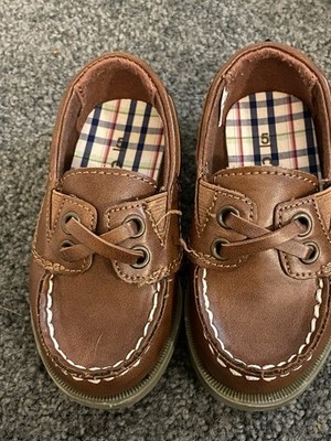 Carter's Brown Boat Shoes Lace-Up Toddler US 5 M EU 20 Faux Leather