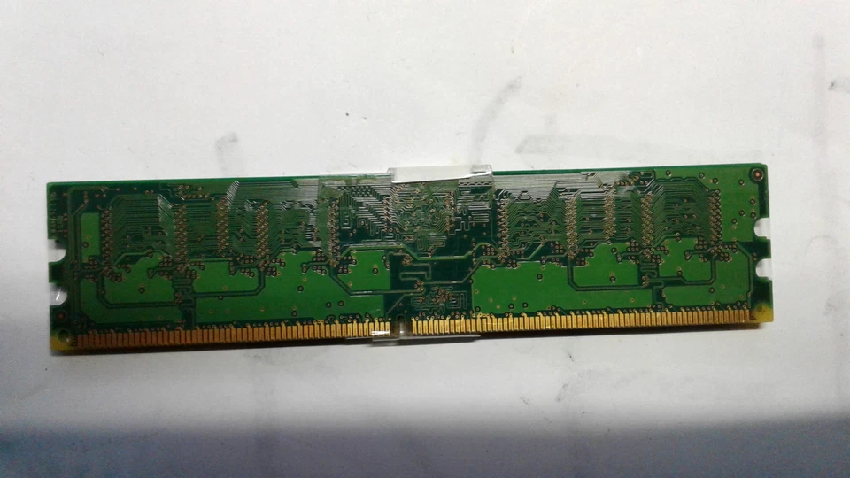 2Pcs 1Gb PC25400U ECC Unbuffered DDR2 RAM MEMORY (M378T2863QZ8) - Image 3 of 3