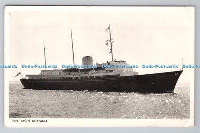 R797998 H M Yacht Brittania Ace Fotografen RP PM Portsmouth 1957