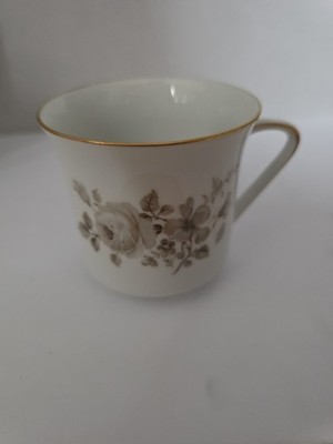 Johann Haviland Bavaria Germany White Tea Cup w/ Handle Brown Flowers Gold Trim