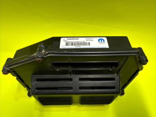 94-95 RAM VAN 3.9L B1500 ECU ECM PCM ENGINE CONTROL COMPUTER UNIT 04886665 - Picture 2 of 4