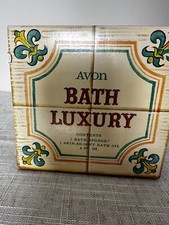 Vintage Avon Skin-So-Soft Bath Oil New Glass Bottle 4 Fl Oz Bath Luxury Set