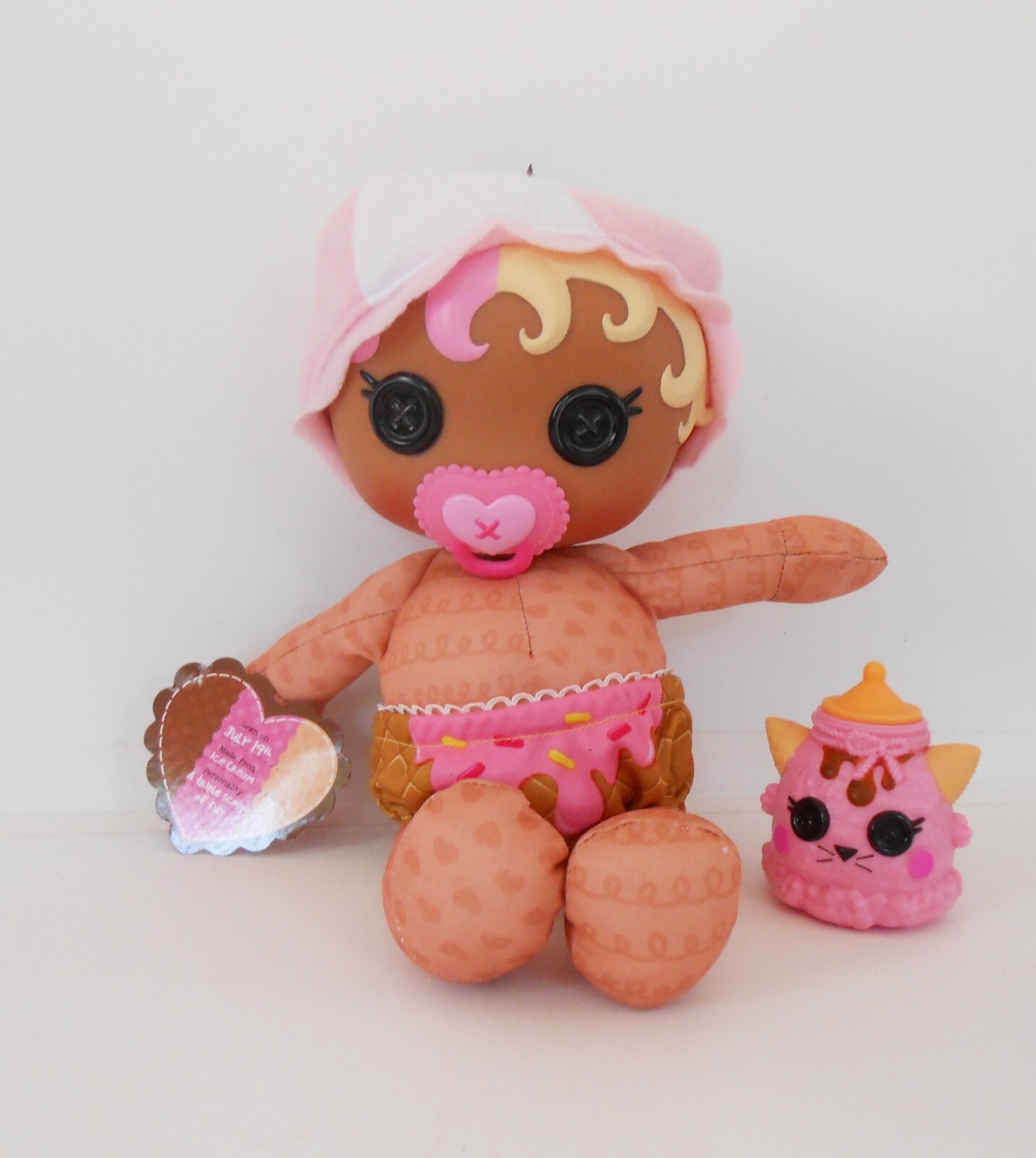 LALALOOPSY BABIES - SCOOPS WAFFLE CONE - BABY DOLL - 2013 MGA PLUSH BODY