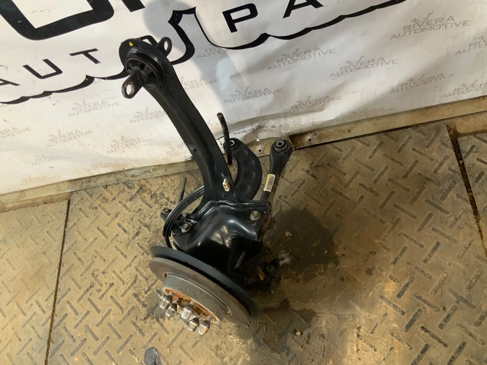 Ford Focus 2015 2016 2017 2018 rodilla trasera derecha ¡OEM 22 k millas!! Foto 3 de 4