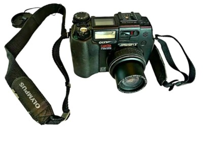 Olympus Camedia C-5050 Zoom 3x 5MP F1.8 Fast Super Bright Lens