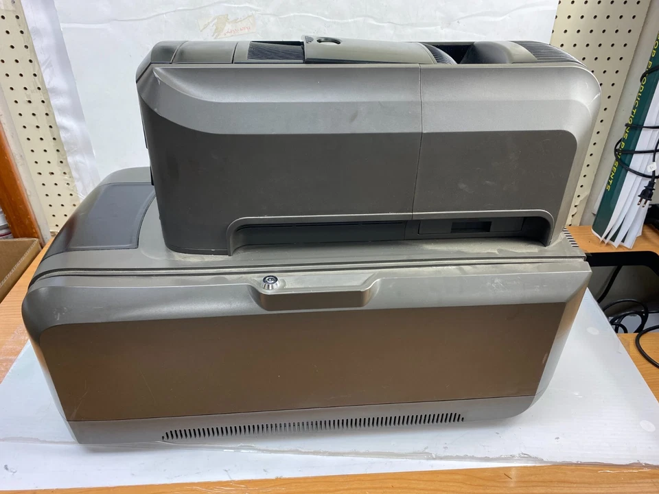 Datacard CD800带料斗身份证打印机 — 第 3/4 张图片