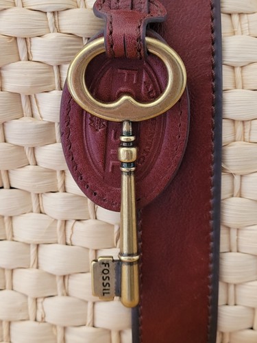 Fossil Woven Hyacinth Chestnut Leather Trim Large Handbag -Antique Brass Details - Picture 14 of 22
