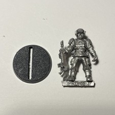 Warhammer 40k Imperial Guard Cadian At Ease Promo Limited Edition metal OOP.