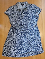 NWT 3X Navy Blue Zip Dress with White Flowers