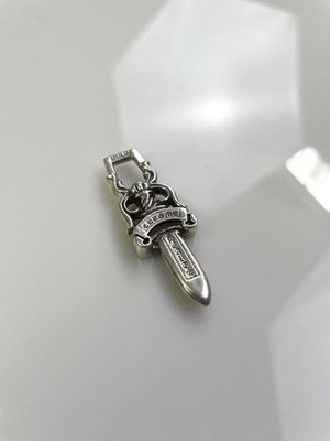 ダガー　Chrome Hearts 925 Sterling 925 STERLING SILVER CHROME HEARTS DAGGER ZIPPER PULL PENDANT *SOLD