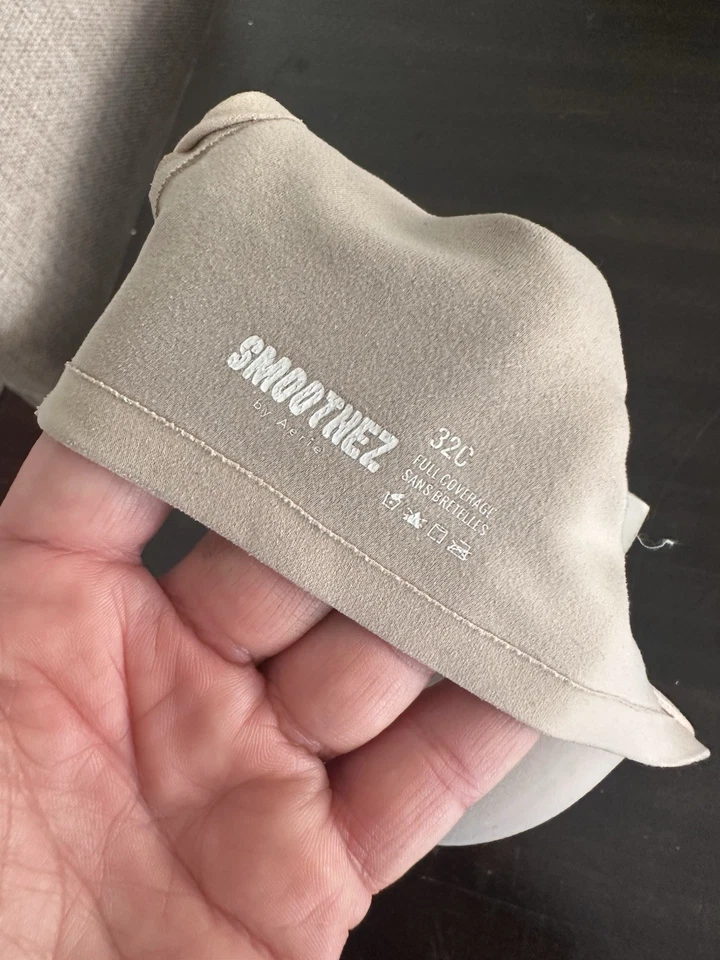 Sutiã Aerie SMOOTHEZ cobertura total levemente forrado areias 32c - Imagem 3 de 3