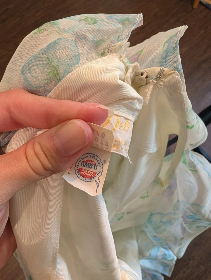 Maxi Vestido Ethereal Vintage Años 70 Acuarela Fairycore Baile de graduación Lorrie Deb Foto 4 de 4