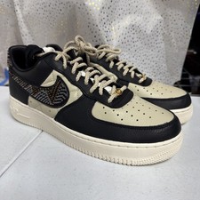Preços baixos em Nike Premium Goods x Air Force 1 SP The Sophia W